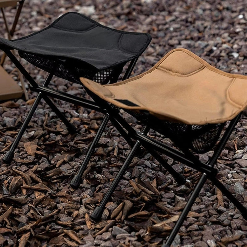 Klappbarer Campinghocker – Tragbarer Outdoor-Sitz mit Netzablage