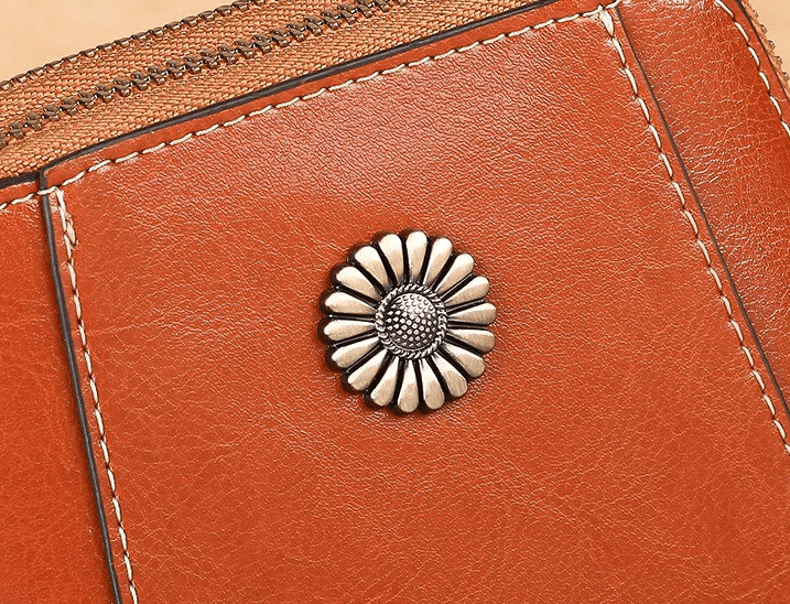 Kleine Crossbody-Tasche in Lederoptik mit mehreren Fächern – Verstellbarer Riemen
