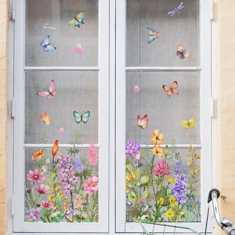 Fensteraufkleber mit Blumen- und Schmetterlingmotiven