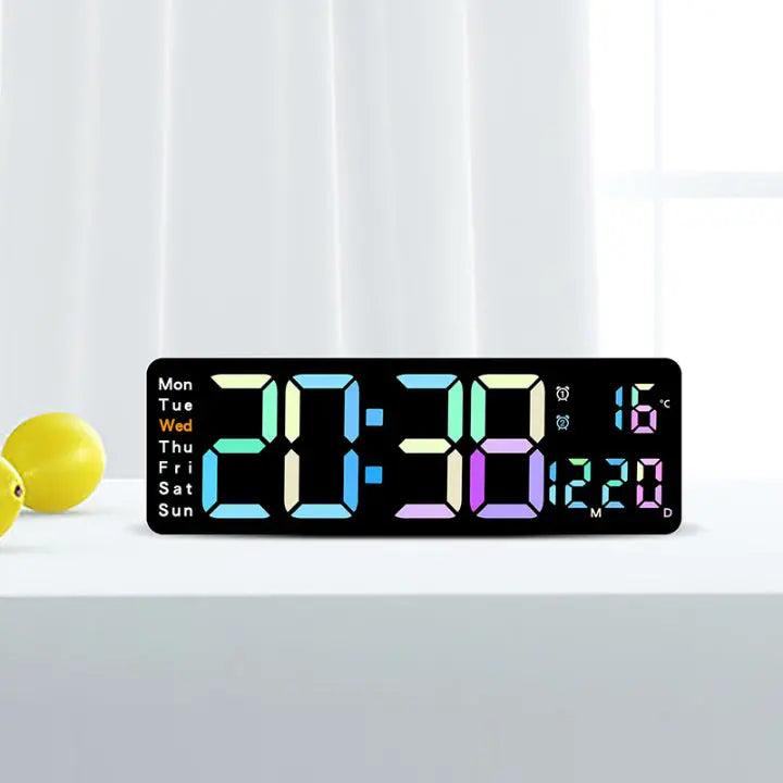 Große RGB Digitale Wanduhr