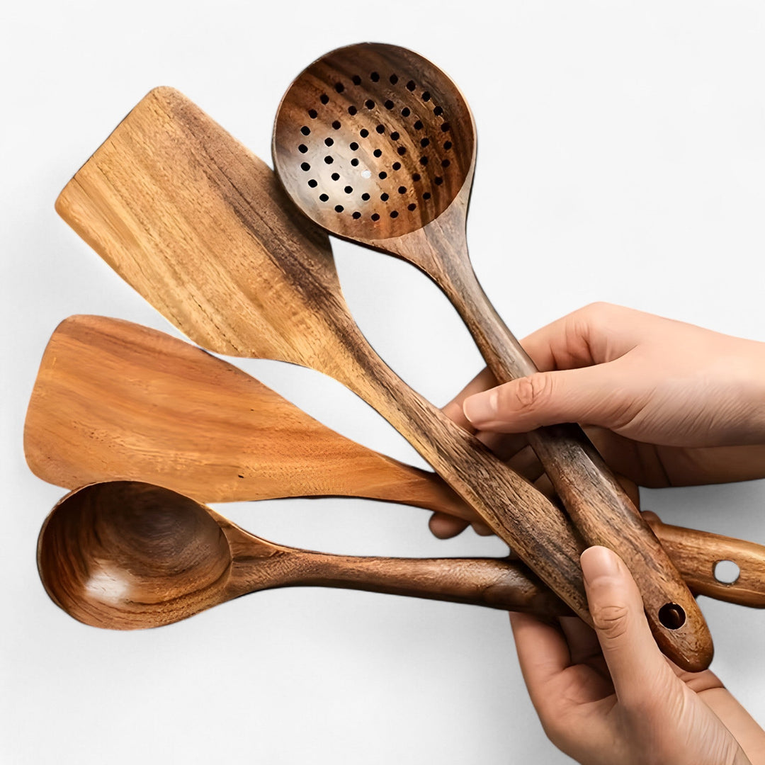 Holz-Küchenbesteck-Set – 11-teilig mit Schneebesen
