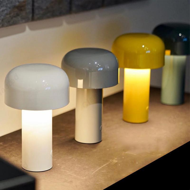 Wiederaufladbare LED-Tischlampe
