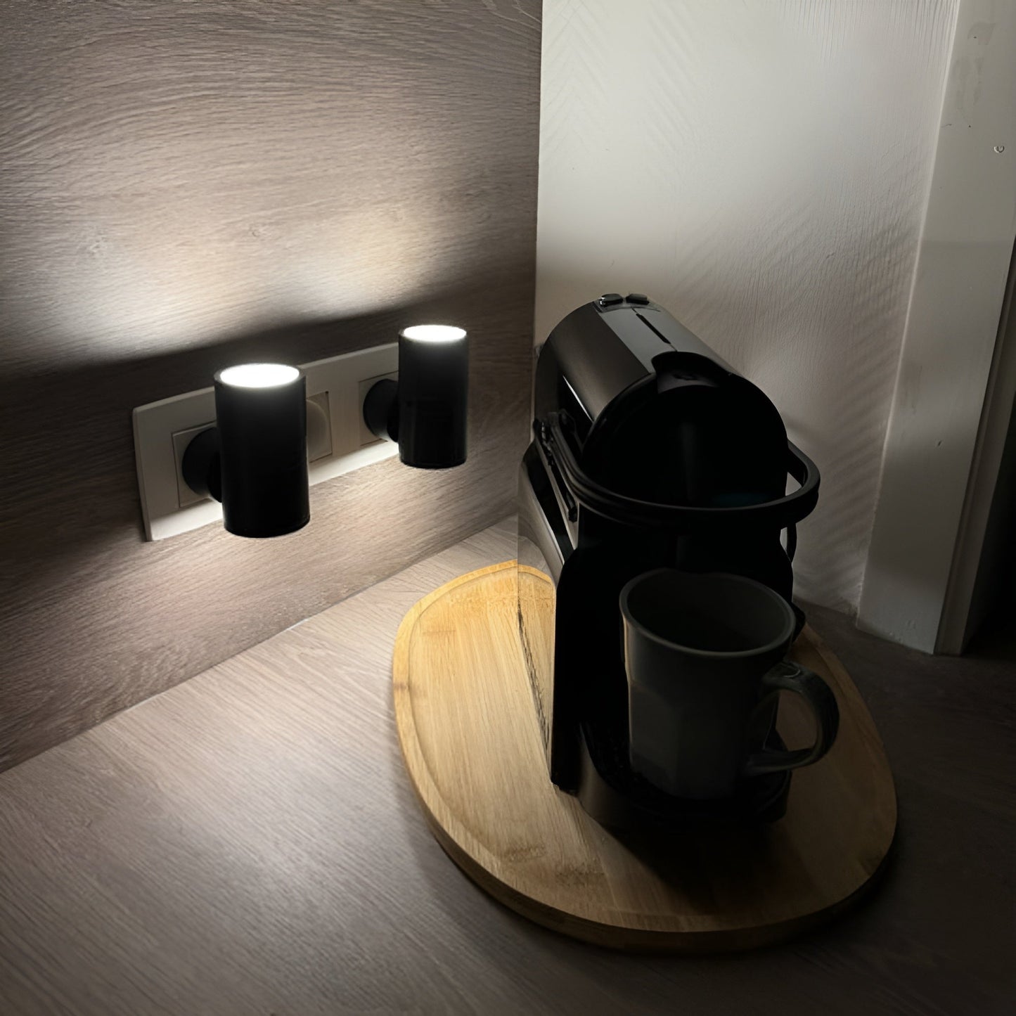 Dimmbares LED-Nachtlicht zum Einstecken mit Drehregler – Warmweißes Licht