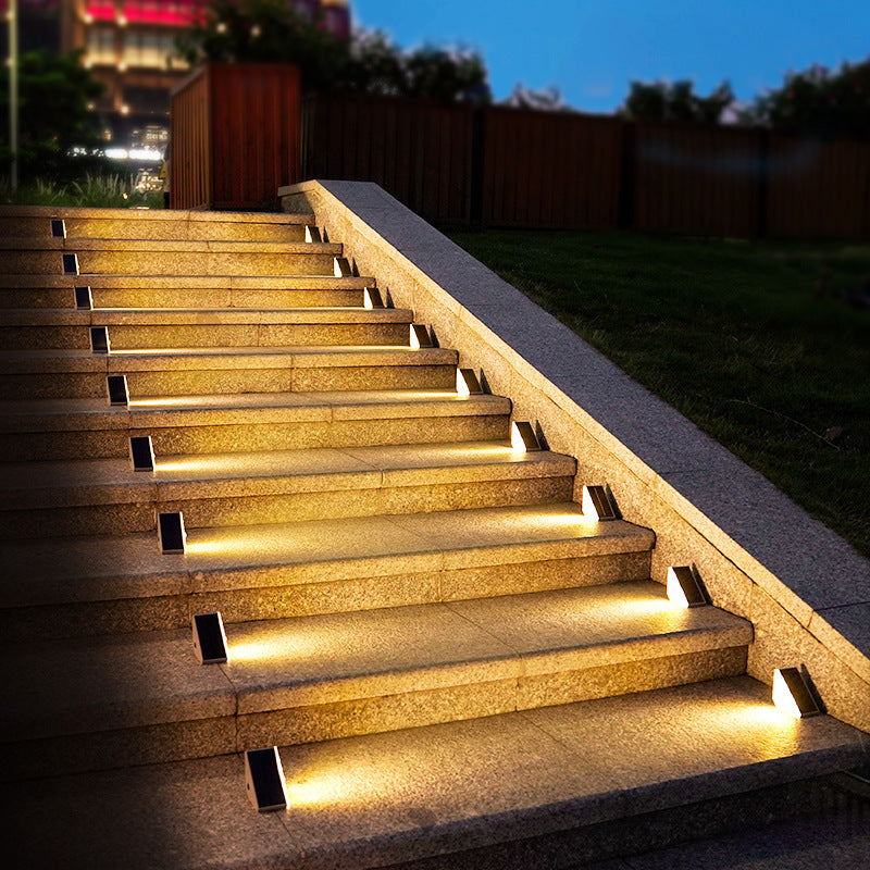 Solar-Treppenleuchten für Außen – Warmweißes LED-Licht, 4er- oder 10er-Set