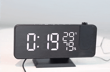 Digitale Projektionsuhr mit LED-Display & FM-Radio