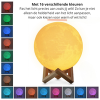 Mondlampe mit Holzständer – 16 Farben & Dimmbar
