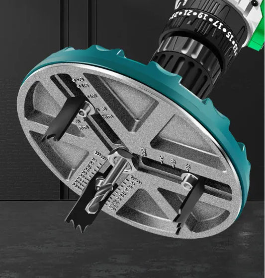 Verstellbarer Kreisschneider-Bohraufsatz – Saubere Löcher von 45 bis 130 mm