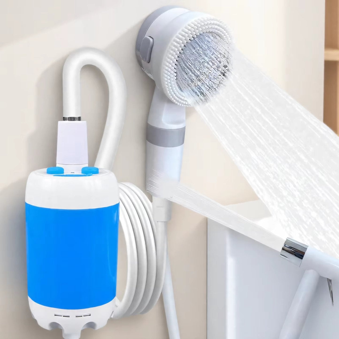Tragbare Outdoor-Dusche mit Akku