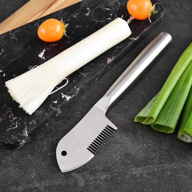 Julienne-Schäler aus Edelstahl – Gleichmäßige Streifen bei jedem Schnitt