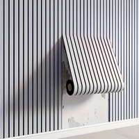 Selbstklebendes 3D-Wandpaneel mit Holzoptik