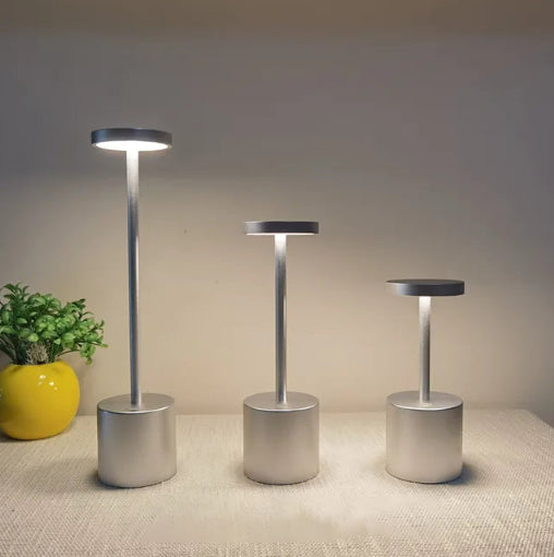Kabellose LED-Tischlampe