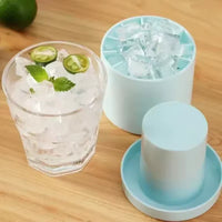 Silikon-Eiswürfelform – Eiswürfel auf einen Schlag