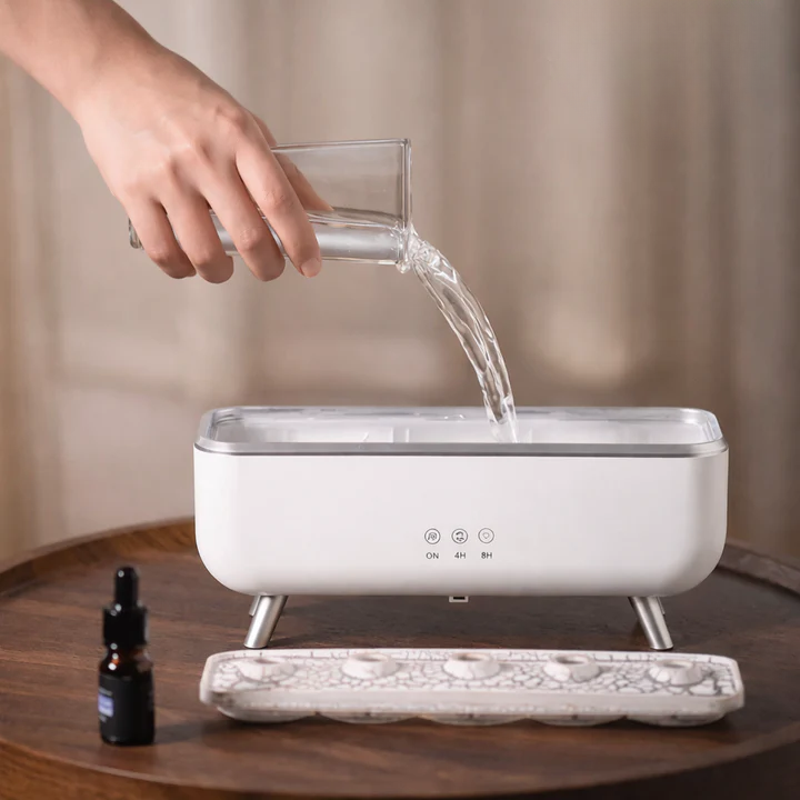 Aroma-Diffuser mit Quallen-Nebeleffekt und LED-Licht