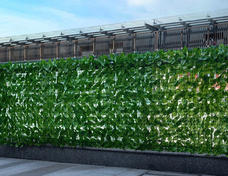 Künstlicher Blätter-Sichtschutz – Wetterfeste Gartenverkleidung