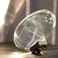 Ovale Tischlampe mit warmem Stimmungslicht