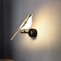 Vogel-Tischleuchte mit goldenem Skulpturendesign