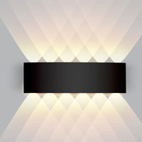 Innen-LED-Wandleuchte mit Auf-Ab-Licht – Warmweiß