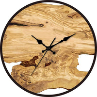 Holz-Wanduhr mit Harzdetails und römischen Ziffern – 30 cm