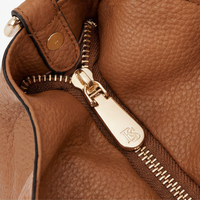 Weiche Leder-Hobo-Tasche mit mehreren Fächern