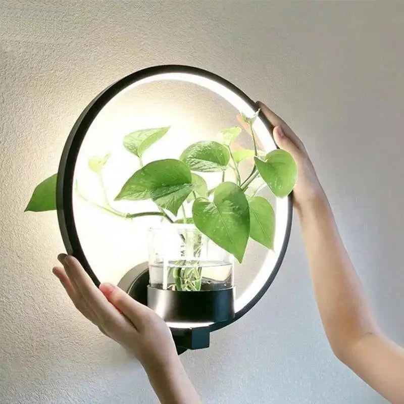LED-Pflanzen-Wandleuchte mit Glasvase – Rund & Oval