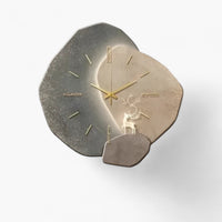 Mond-Wanduhr Minimalistisch – Beige & Gold