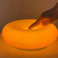 Runde Tischlampe in Donutform mit Sanftem LED-Licht