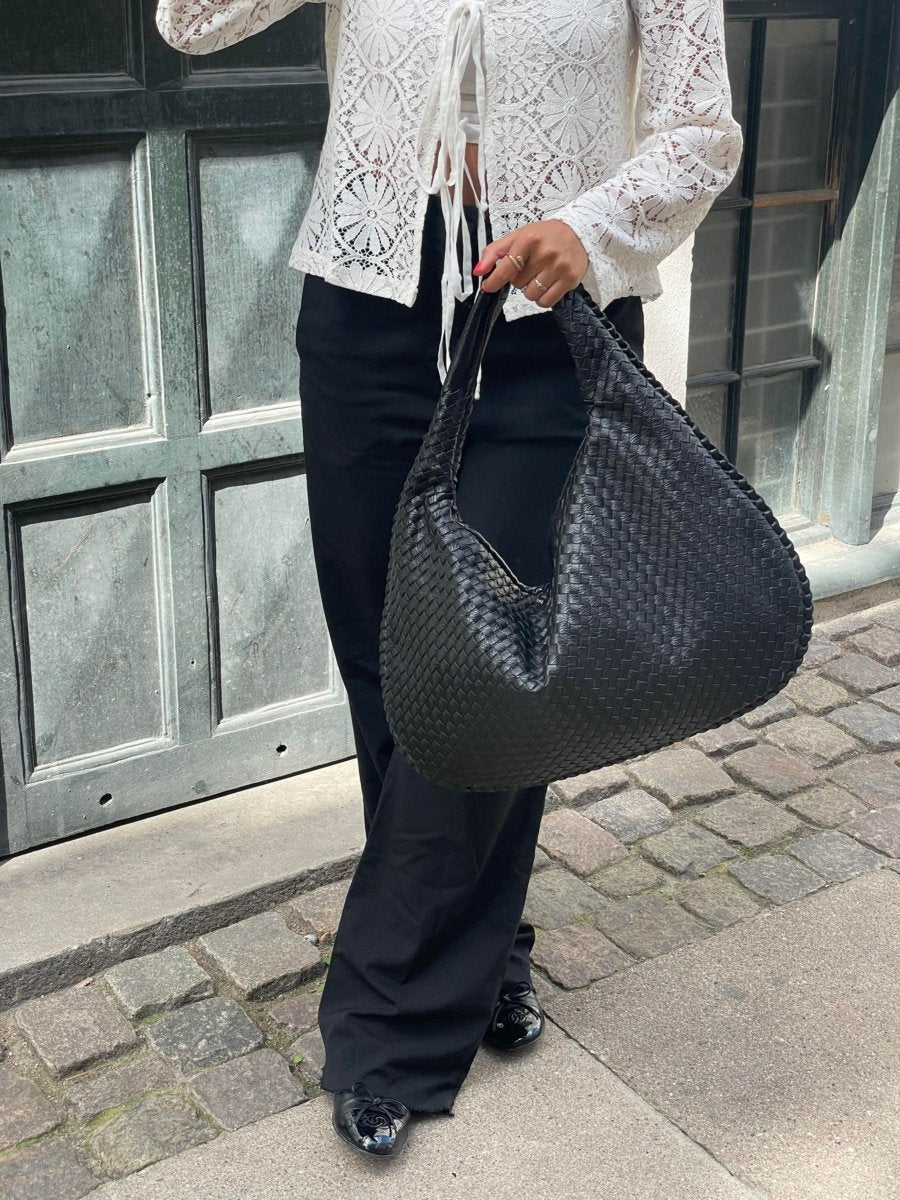 Geflochtene Leder-Hobo-Bag mit Reißverschluss
