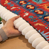 Gesteppter Sofabezug mit Ethno-Muster – Rutschfest