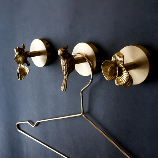Tier-Wandhaken mit Goldfinish