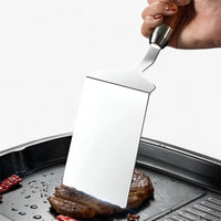 Quadratischer Wender mit Holzgriff – Präzises Wenden für Grill und Pfanne