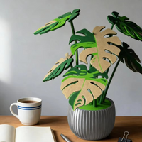 Untersetzer mit Kunstpflanze Monstera – Oberflächenschutz mit dekorativem Akzent