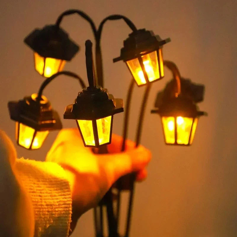 Retro Solar-Gartenlaterne mit 6 LED-Leuchten