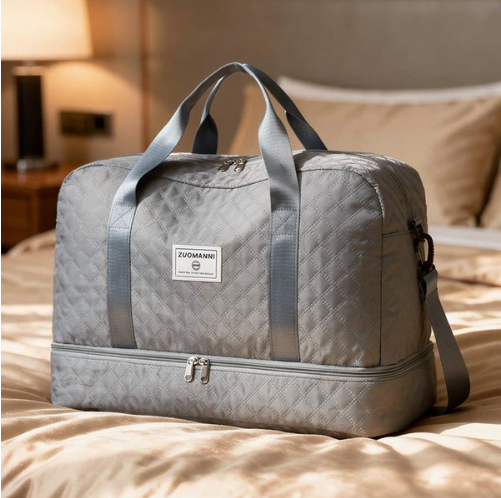 Gesteppte Reisetasche mit Schuhfach