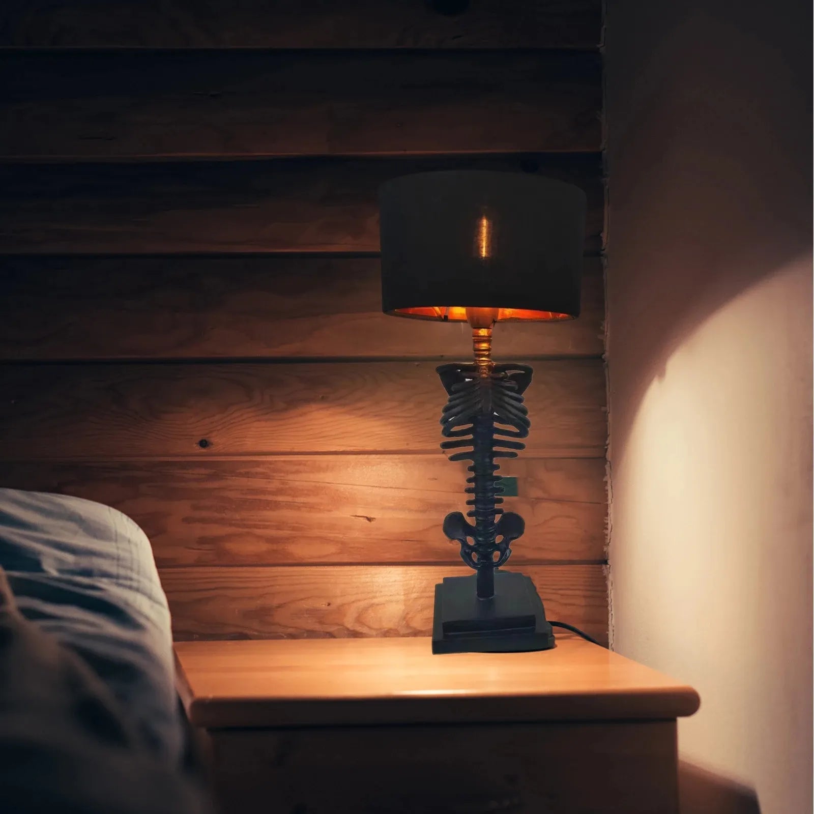 Gothic Skelett Tischlampe