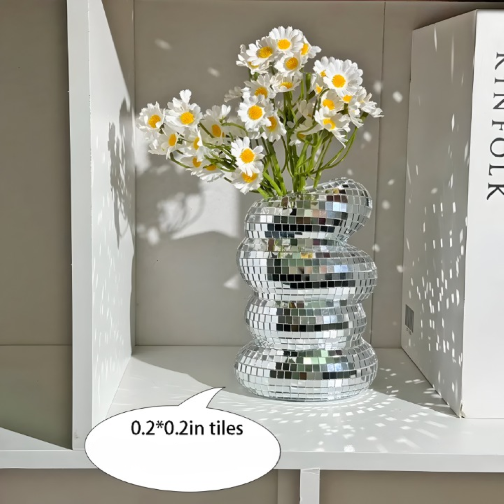 Spiegelkachel-Vase mit Spiraldesign