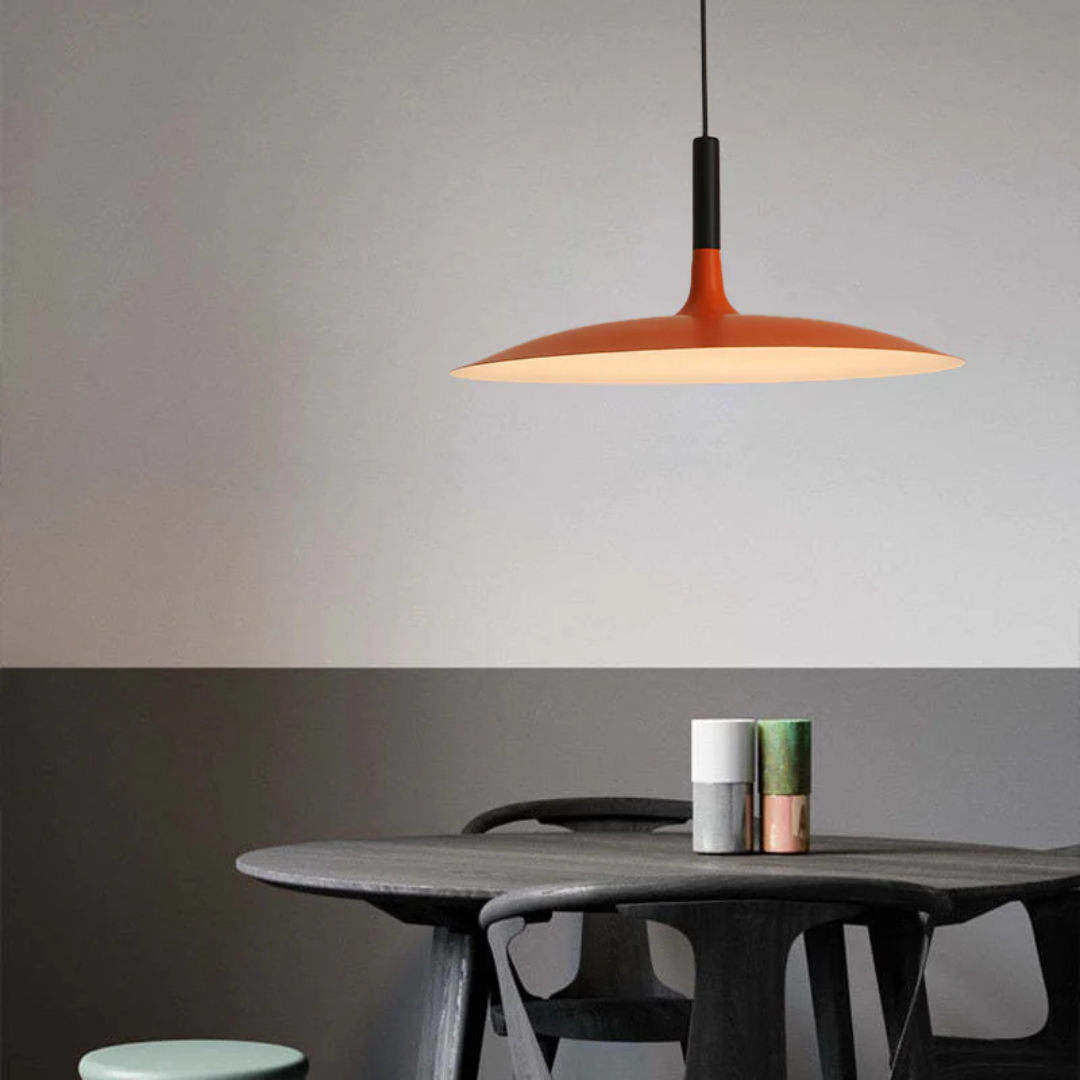 Moderne Weiße Metall-Hängeleuchte – LED, Höhenverstellbar