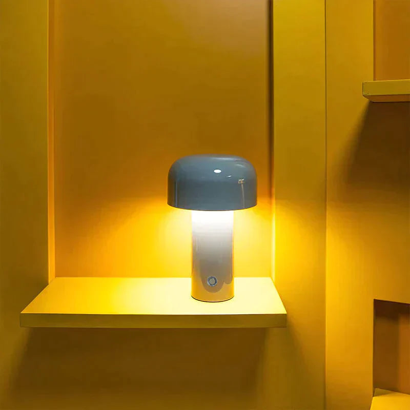 Wiederaufladbare LED-Tischlampe