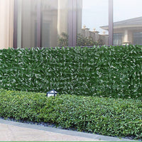 Künstlicher Blätter-Sichtschutz – Wetterfeste Gartenverkleidung