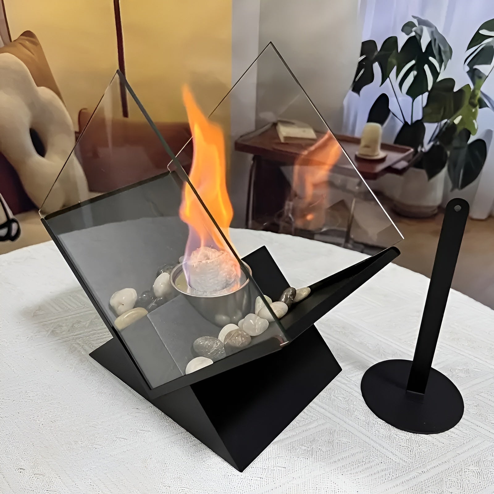 Tischkamin mit Steindeko und Bio-Ethanol-Flamme