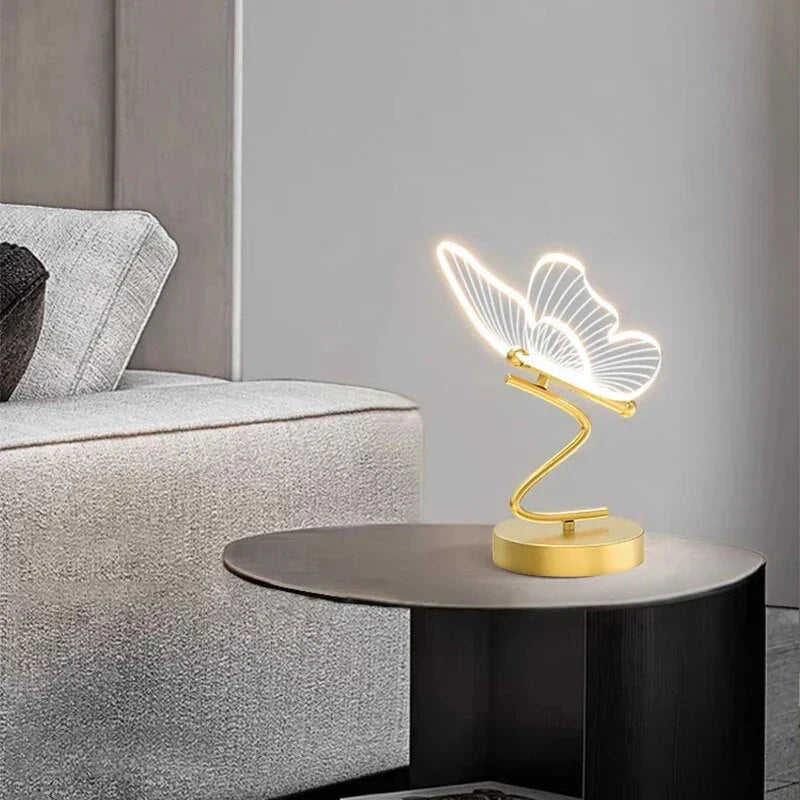 Schmetterling LED-Tischleuchte mit Acrylflügeln – Warmes Dekoratives Licht