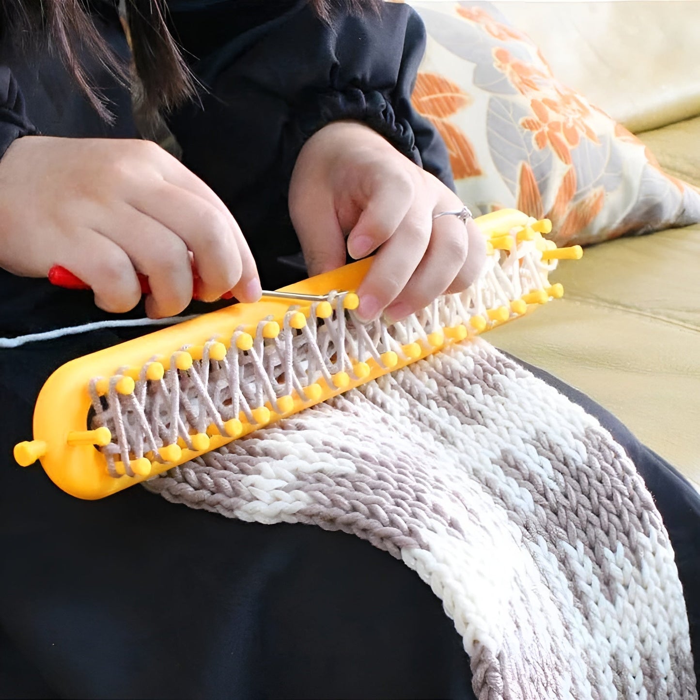 Strickrahmen ohne Nadeln – Einfaches tragbares Handarbeiten