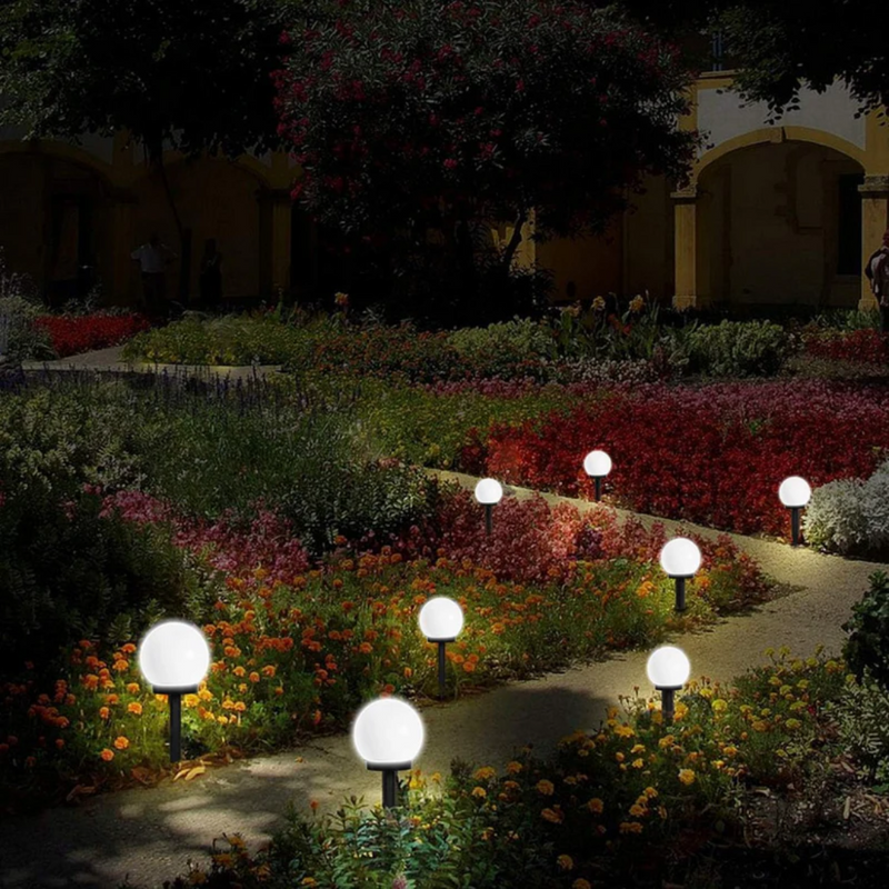 Solar-Kugelleuchten für den Garten – Warmes Licht, ganz ohne Kabel (2 Stück)