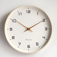 Lautlose Holzwanduhr – Kein Ticken, nur Stille