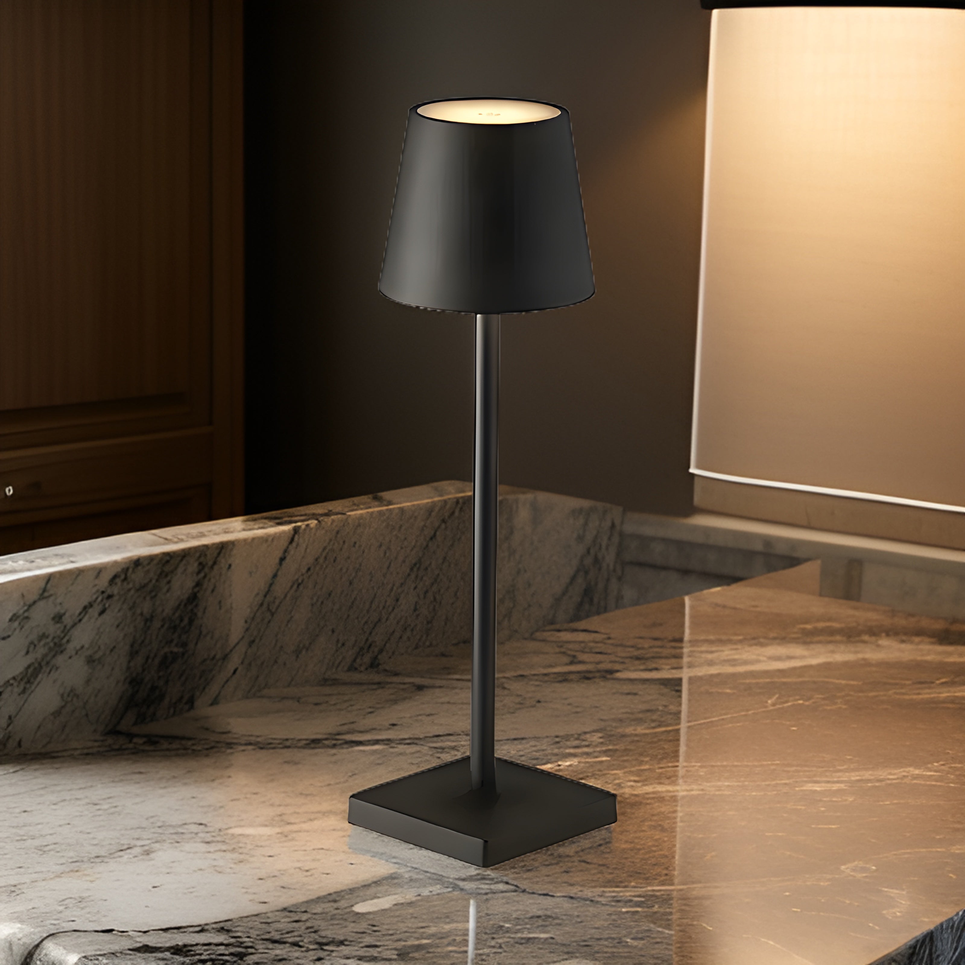 Nordia LED-Tischlampe