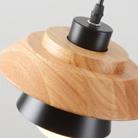 Nordische Holz-Pendelleuchte