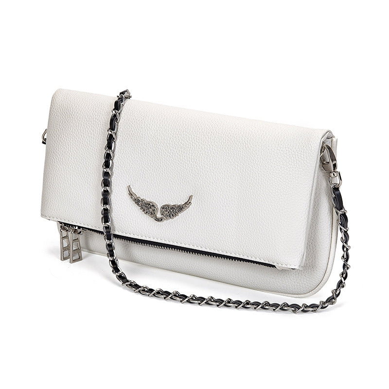 Gesteppte Clutch mit Kettentrageriemen – Elegant und vielseitig